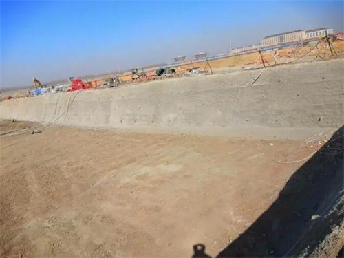 温泉高铁桩基础建设